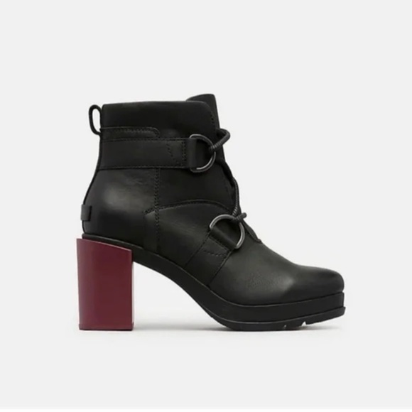 Sorel Shoes - Black and Red Women's Ankle Boots SOREL